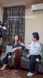 Mandy Takhar feet photo thumbnail