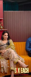 Mandy Takhar feet photo thumbnail