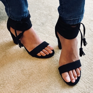 Maneesha Perera feet photo 3