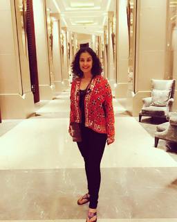 Manisha Koirala feet photo 19