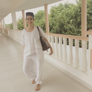 Manisha Koirala feet photo 10