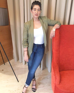 Manisha Koirala feet photo 11