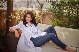 Manisha Koirala feet photo 6