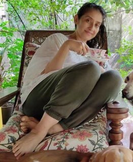 Manisha Koirala feet photo 5