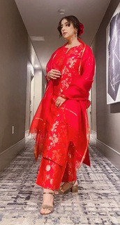 Manisha Koirala feet photo 10