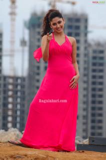 Manjari Fadnnis feet photo 6