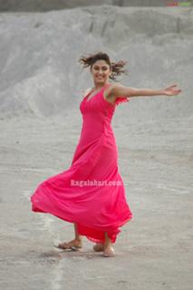 Manjari Fadnnis feet photo 6