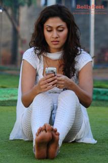 Manjari Fadnnis feet photo 8