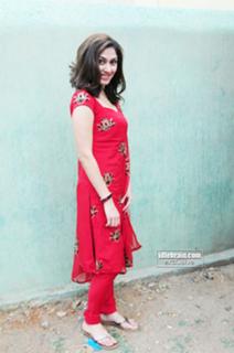 Manjari Fadnnis feet photo 8