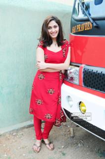 Manjari Fadnnis feet photo 7