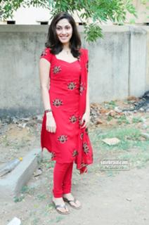 Manjari Fadnnis feet photo 6