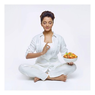 Manju Warrier feet photo thumbnail