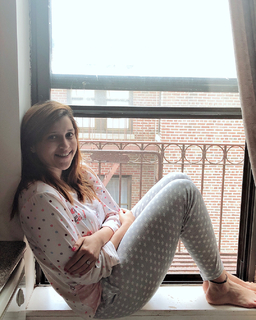 Mannara Chopra feet photo 2