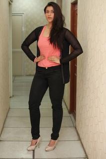 Mannara Chopra feet photo 16