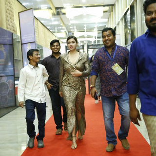 Mannara Chopra feet photo 18