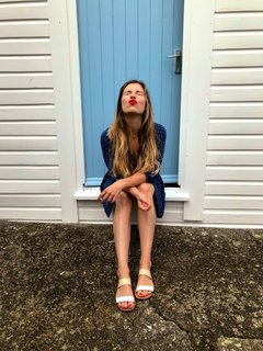 Manon Lagrève feet photo 19