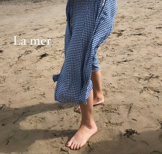 Manon Lagrève feet photo 2