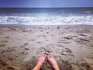 Manon Mathews feet photo 19