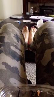 Manon Mathews feet photo 5