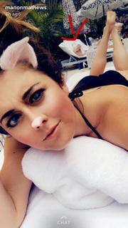 Manon Mathews feet photo 12