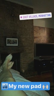 Manon Mathews feet photo 6