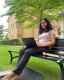 Manu Bhaker feet photo 19