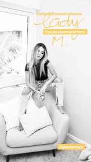 Manu Gavassi feet photo thumbnail