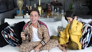 Manu Gavassi feet photo thumbnail