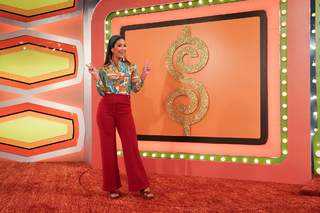 Manuela Arbeláez feet photo thumbnail