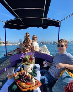 Manuela Arbeláez feet photo thumbnail