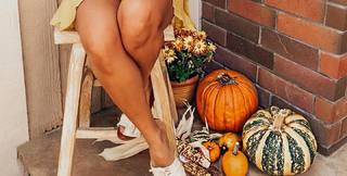 Manuela Arbeláez feet photo thumbnail