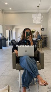 Manuela Arbeláez feet photo 1