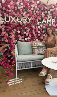 Manuela Arcuri feet photo 1