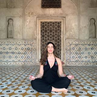 Manuela González feet photo 1