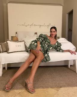 Manuela González feet photo 4