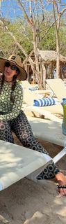 Manuela González feet photo 20