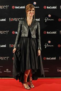 Manuela Velasco feet photo thumbnail