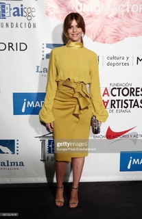 Manuela Velasco feet photo thumbnail