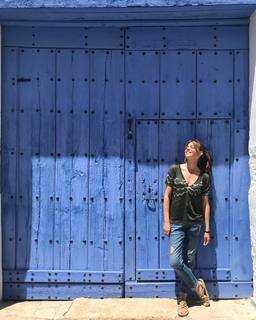 Manuela Velasco feet photo thumbnail