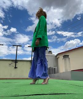 Manuela Velasco feet photo thumbnail