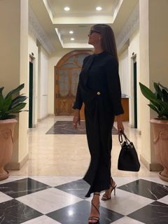 Manuela Velasco feet photo thumbnail