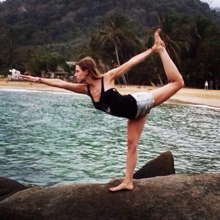 Manuela Vellés feet photo 10