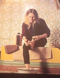 Manuela Vellés feet photo 19