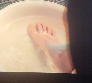 Manuela Vellés feet photo 15