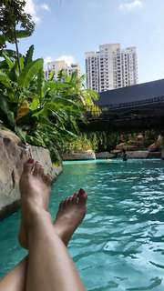 Manushi Chhillar feet photo thumbnail