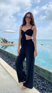 Manushi Chhillar feet photo thumbnail