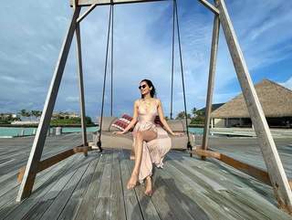 Manushi Chhillar feet photo thumbnail