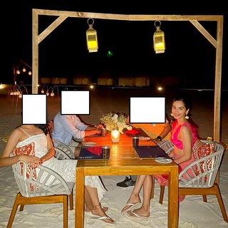 Manushi Chhillar feet photo thumbnail