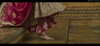 Manushi Chhillar feet photo thumbnail