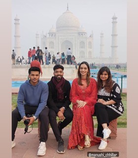 Manushi Chhillar feet photo thumbnail